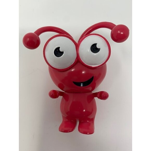 Cricut Cutie Raspberry Cricut Collectible Craft Room Decor Figure Boxed G New - Picture 3 of 9
